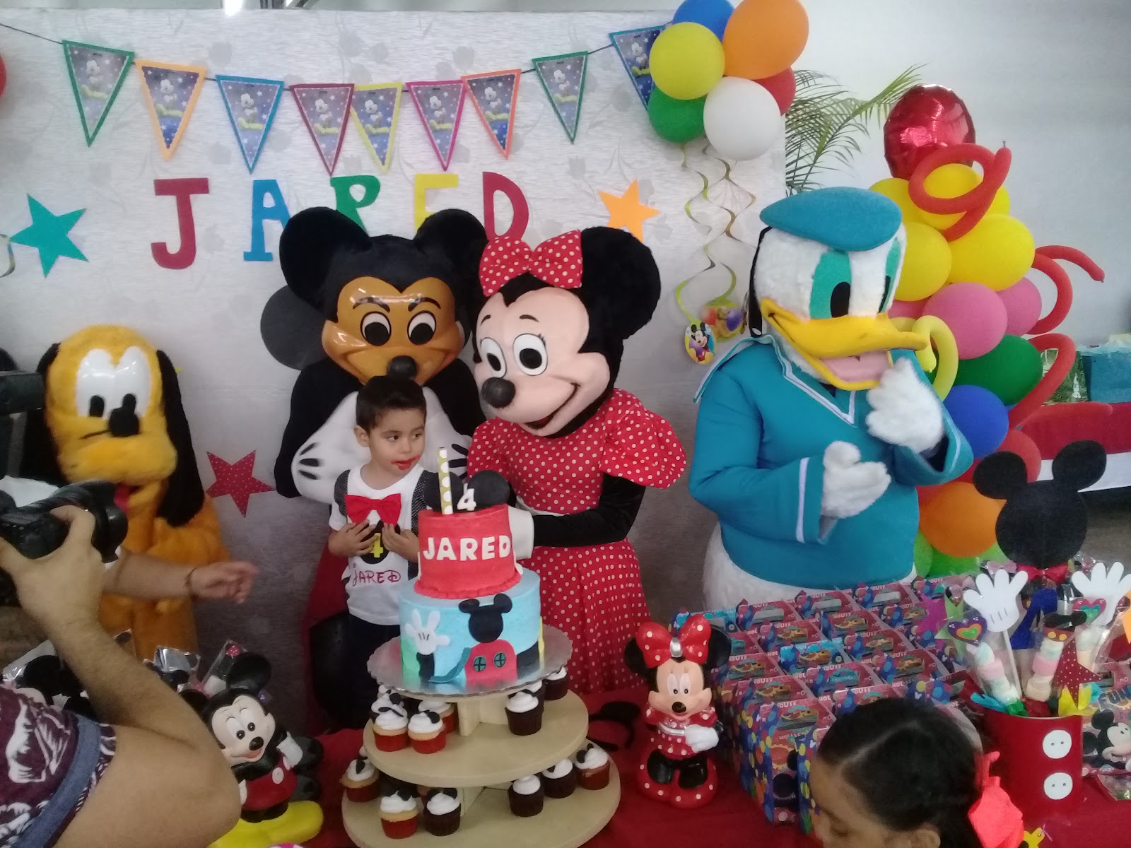 leetx-google-photo-72367-4 leetx-google-photo-72367-4