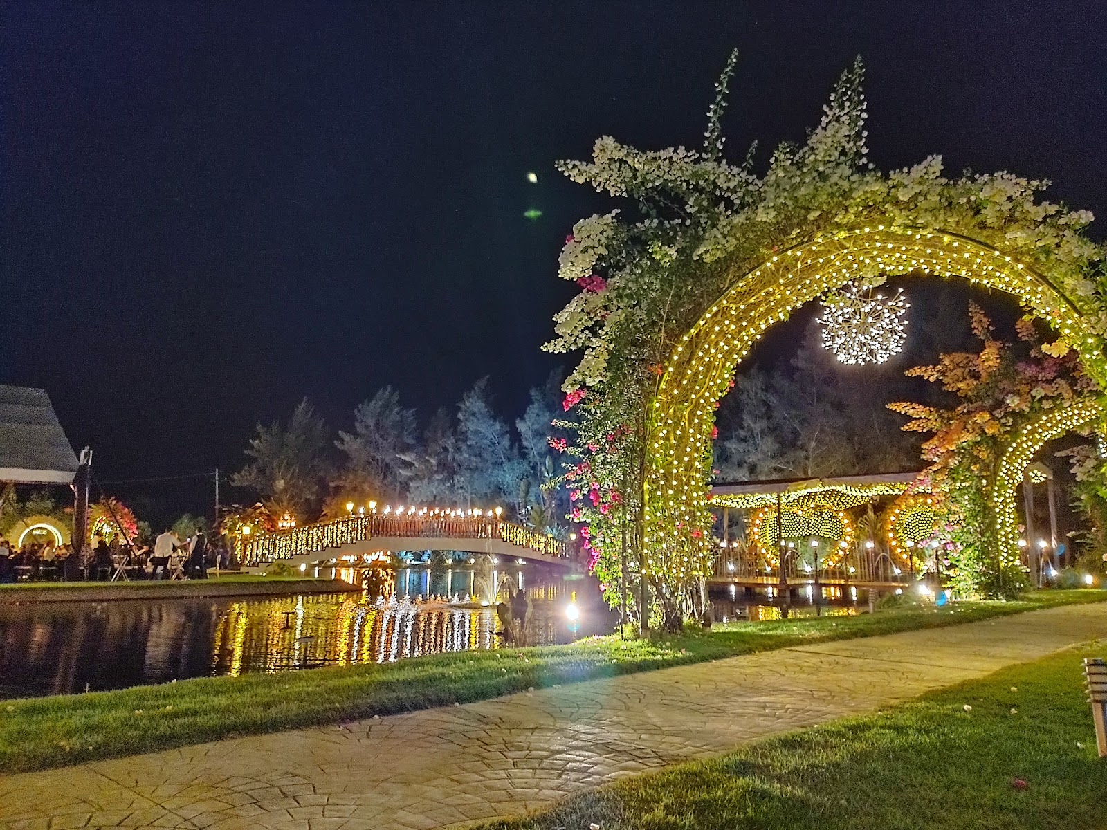 leetx-google-photo-72403-2 leetx-google-photo-72403-2