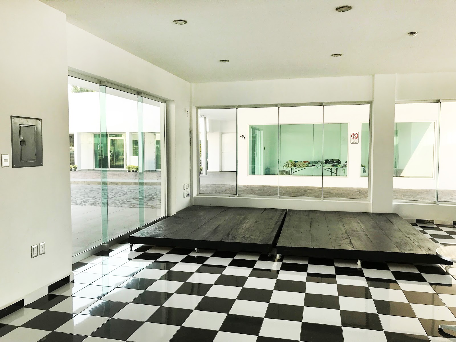 leetx-google-photo-72441-2 leetx-google-photo-72441-2