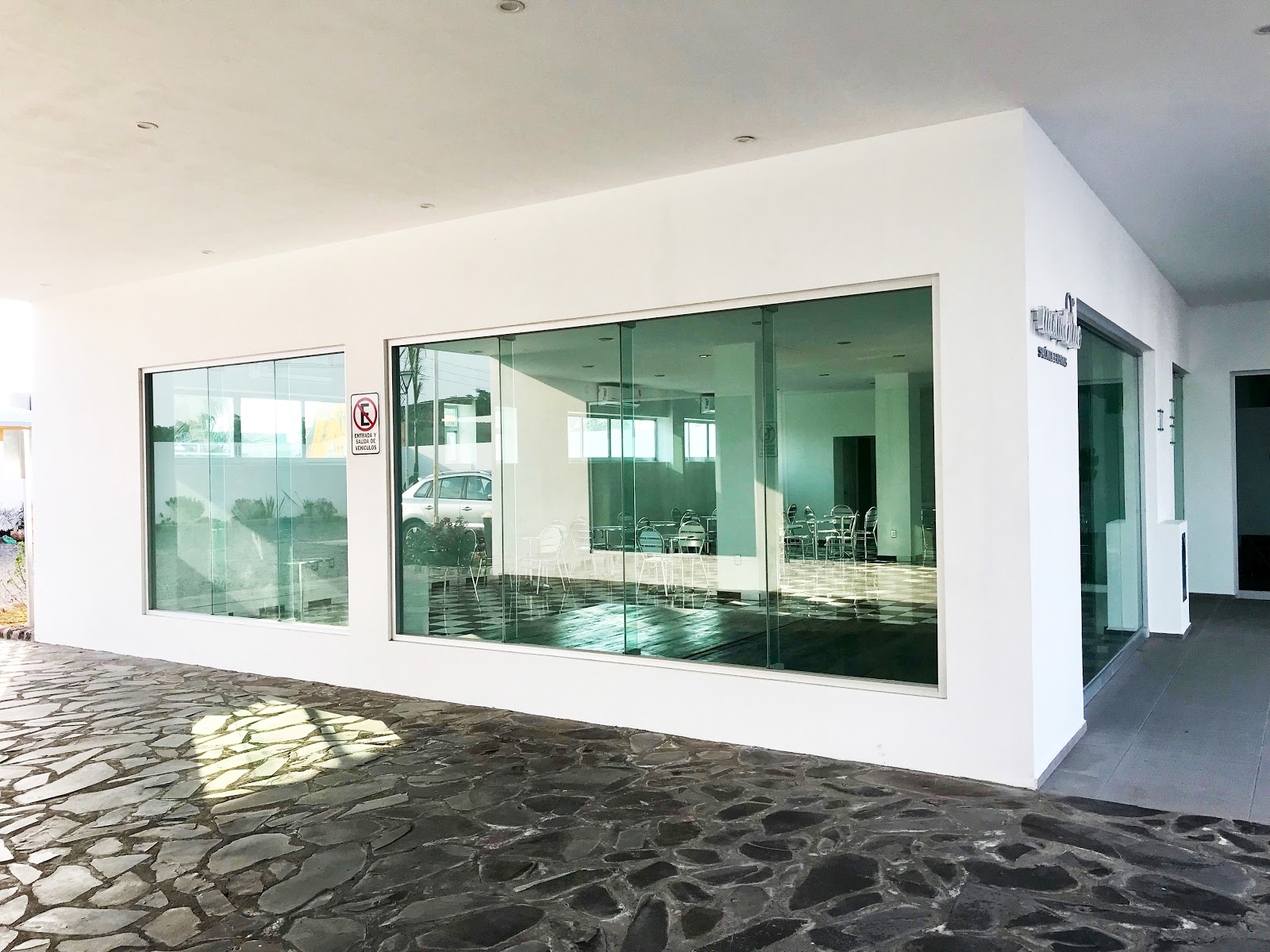 leetx-google-photo-72441-3 leetx-google-photo-72441-3