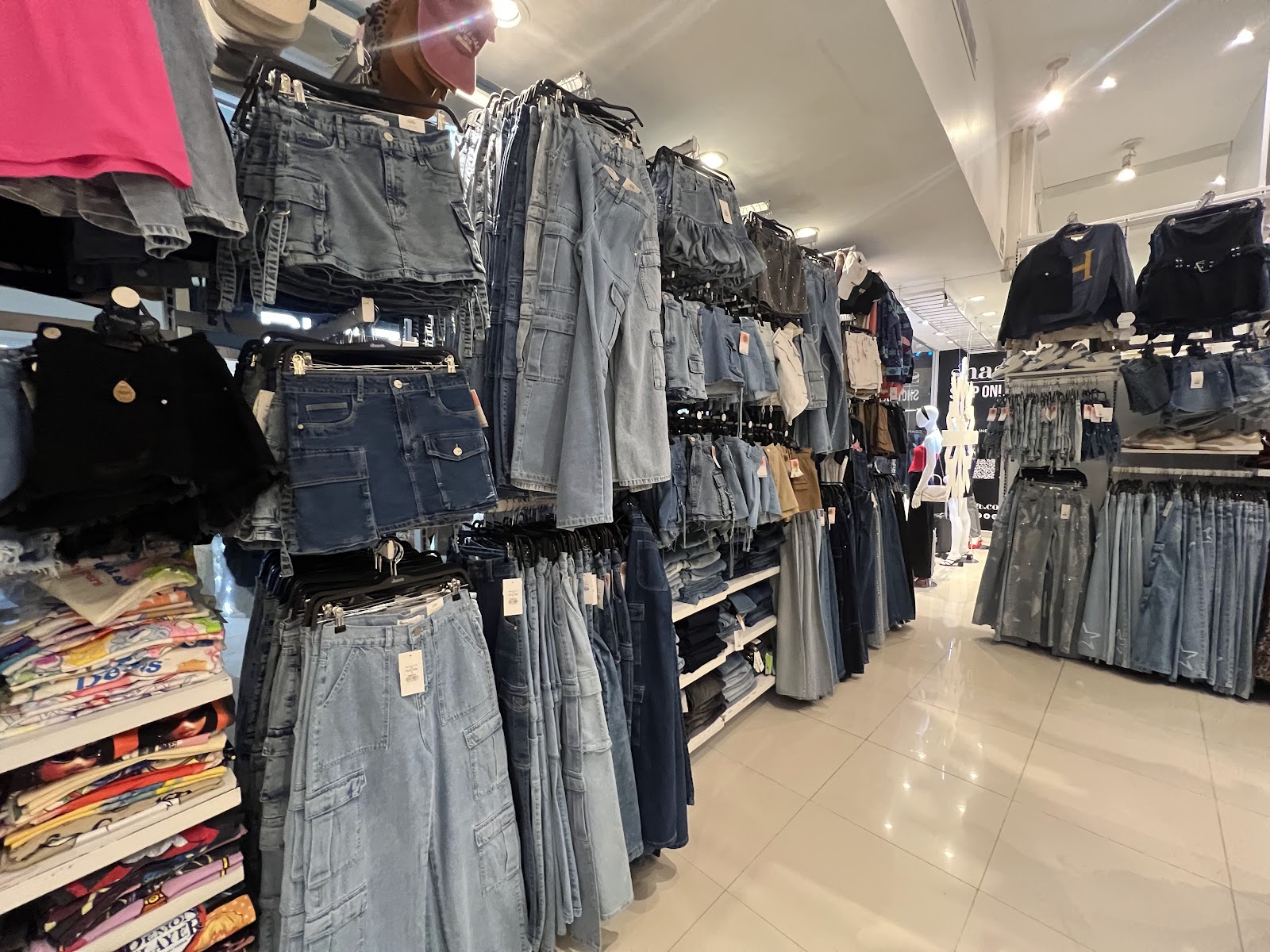 leetx-google-photo-84613-7 leetx-google-photo-84613-7