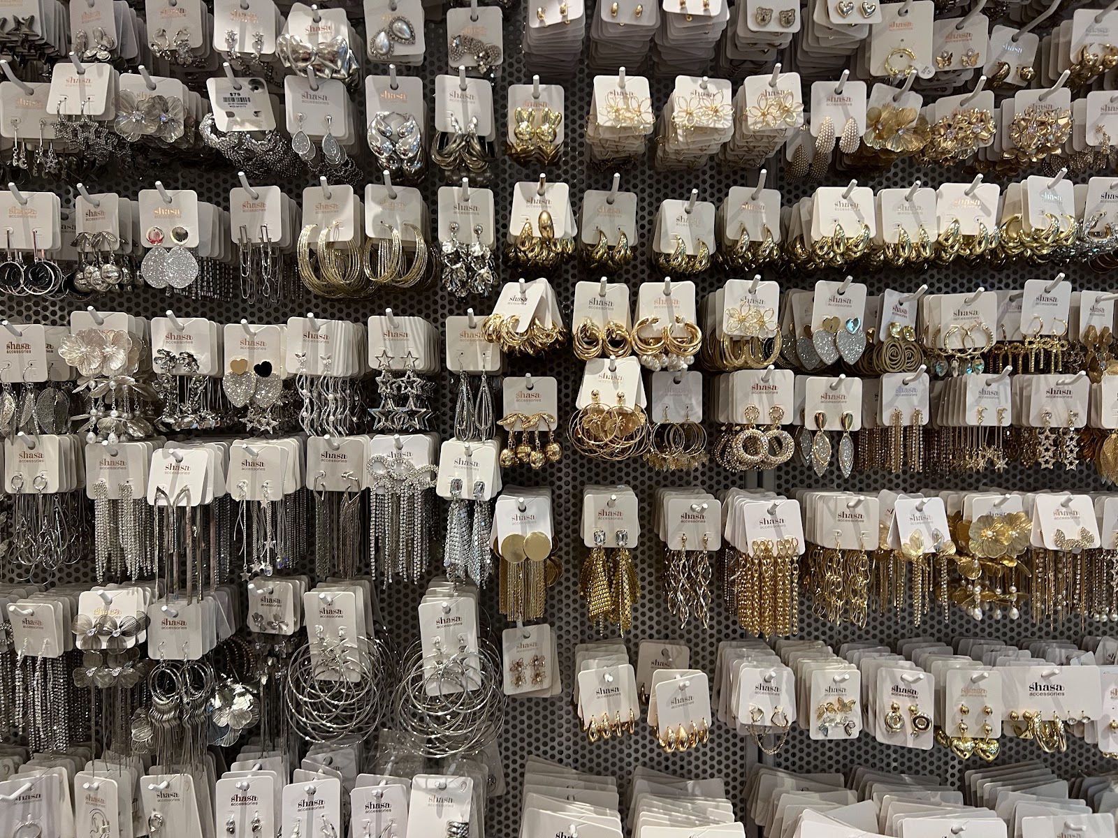 leetx-google-photo-84613-8 leetx-google-photo-84613-8