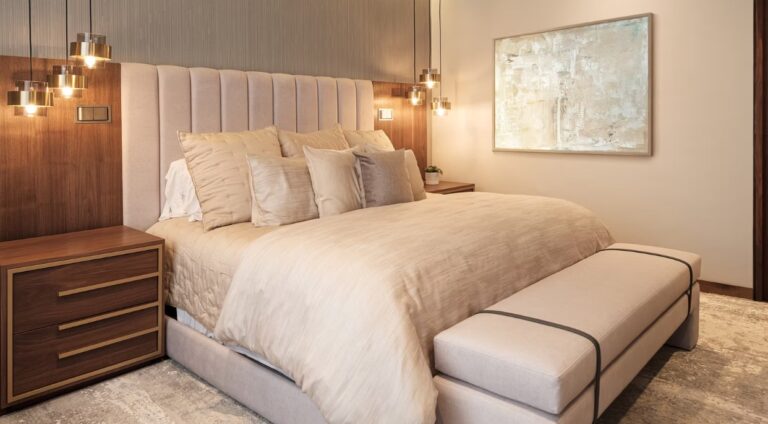 decoracion interior de habitacion de lujo en guadalajara 768x424