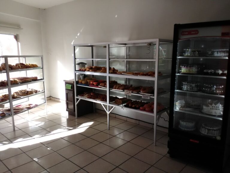 100636 con amor panaderia y pasteleria 768x576