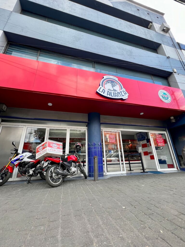 100873 carniceria la alianza casa matriz 768x1024