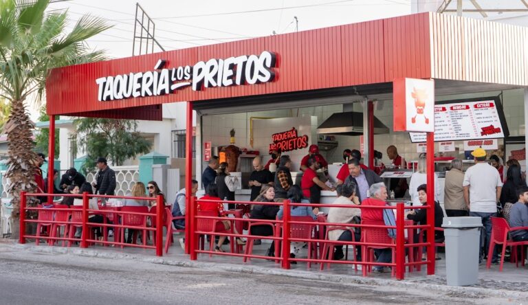 101415 taqueria los prietos 768x444