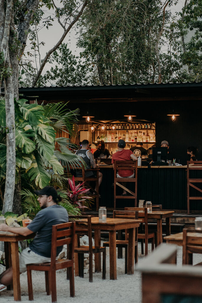 101636 la taqueria · ᴘɪɴᴄʜᴇꜱ ᴛᴀᴄᴏꜱ ꜱʜᴏᴘ 684x1024