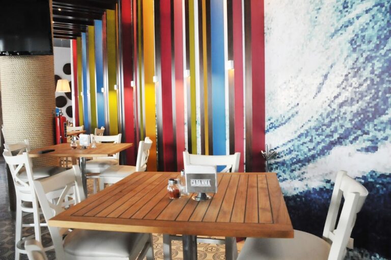 102009 cabanna restaurant 768x510