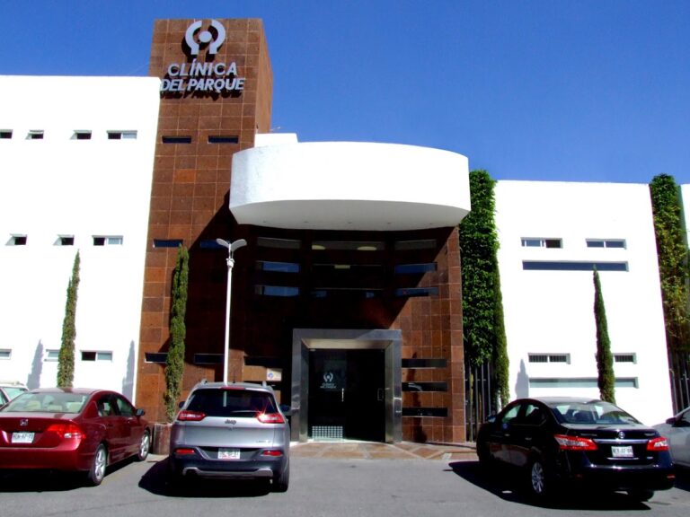 103615 clinica del parque 768x576