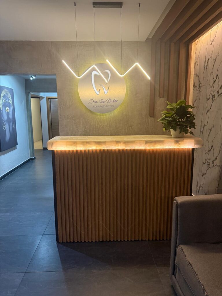 103823 colima dental center 768x1024