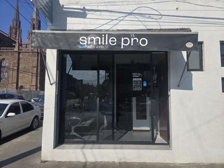103926 smile pro studio 8211 dentista ortodoncia blanqueamiento 768x576