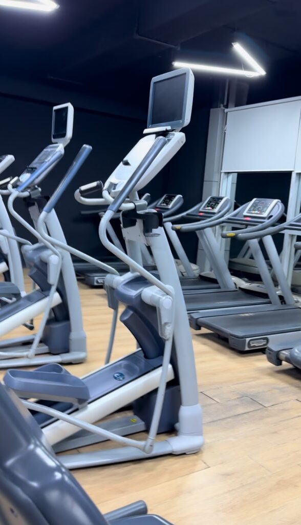 104695 xportsfit gym 588x1024