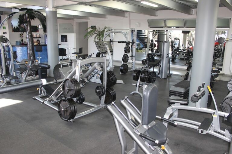 104871 adrenaline fitness center 768x512