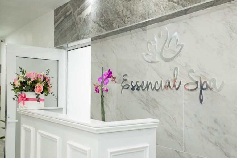 105250 essencial spa 768x512