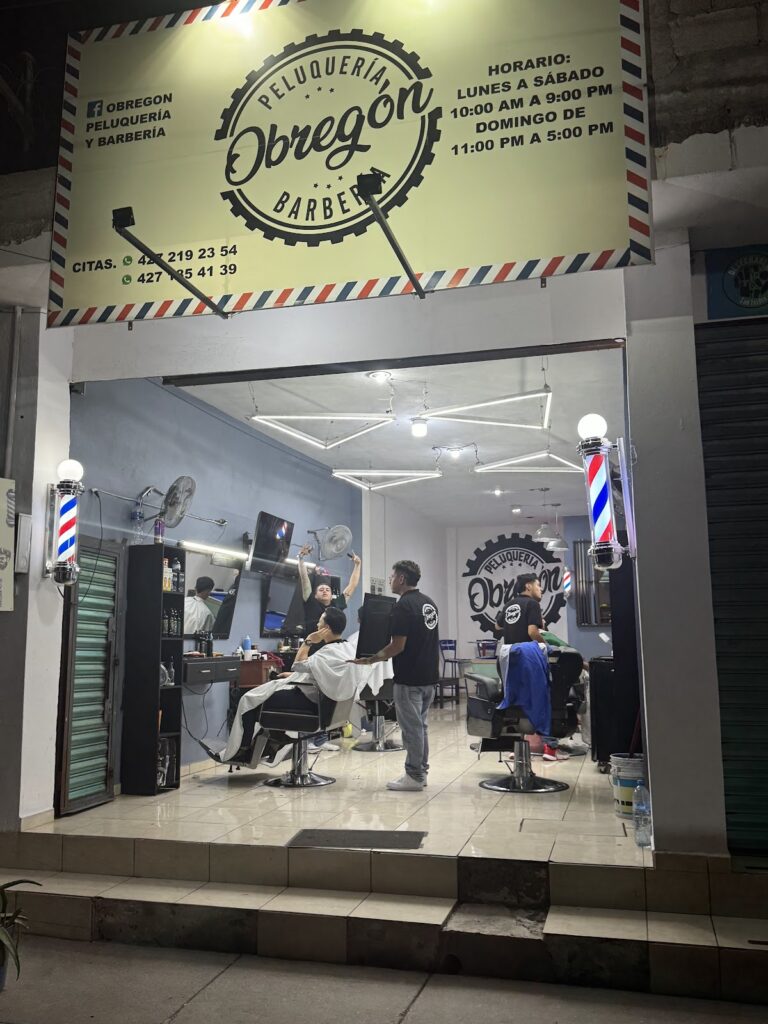 105940 obregon peluqueria y barberia 768x1024