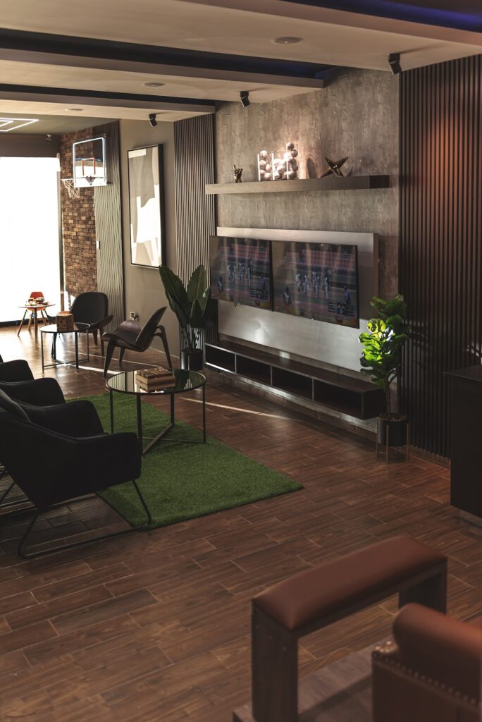 105977 barber sports spa 684x1024