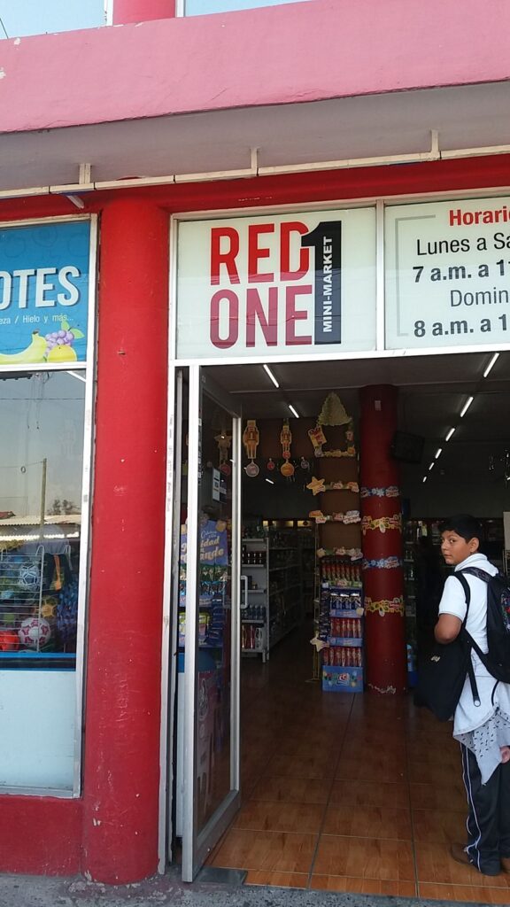 106221 red one sucursal moctezuma 576x1024
