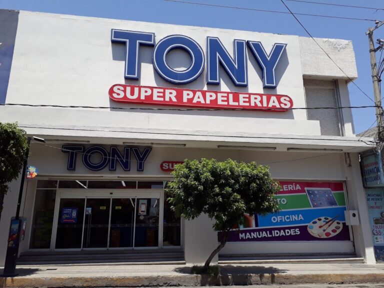 106301 tony superpapelerias 768x576