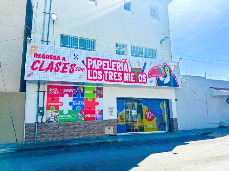 106329 papeleria los tres nietos 768x576