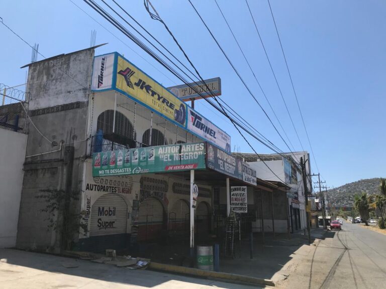 108130 llantera jk tornel zihuatanejo 768x576