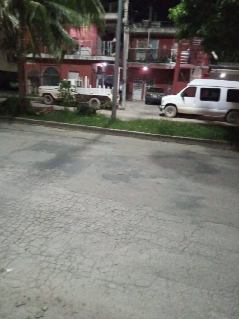 108647 el arbol car wash 768x1024