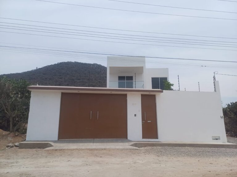 110635 contadores vazquez y asociados 768x576
