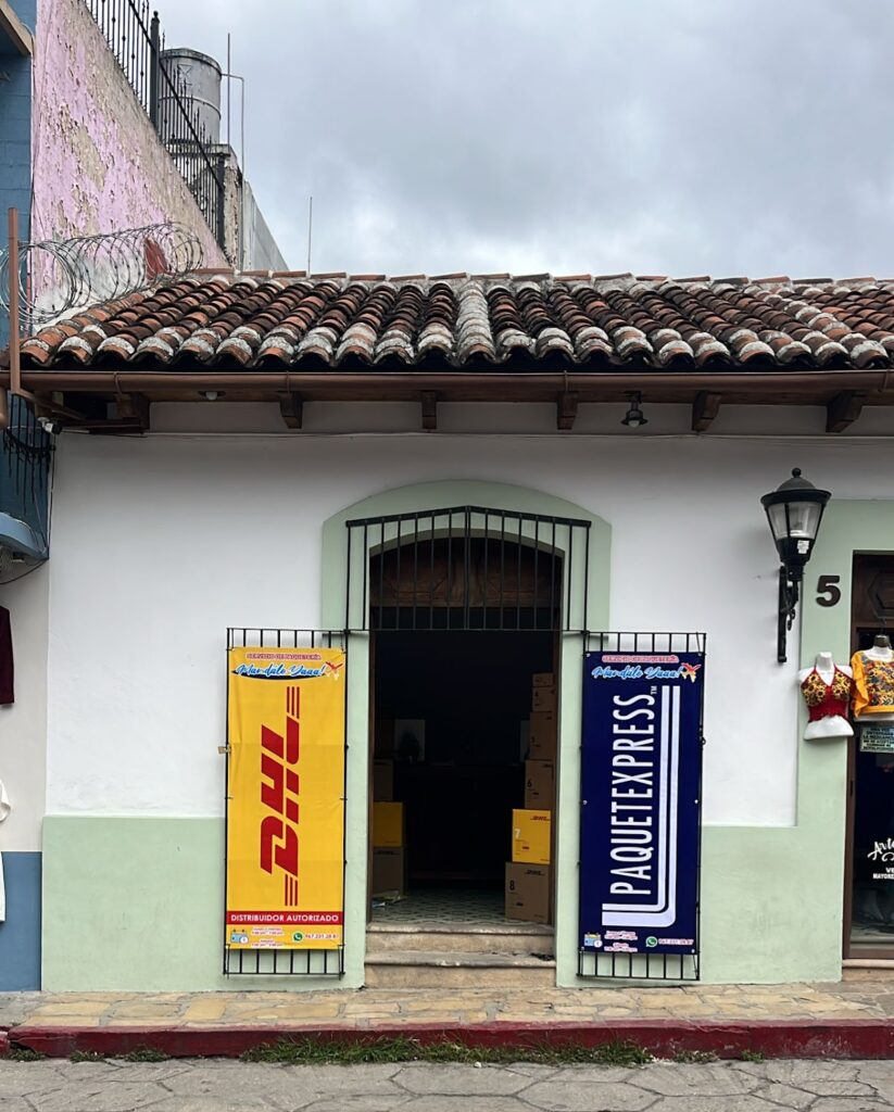 111611 paqueteria mandalo yaaa 8211 san cristobal de las casas 823x1024