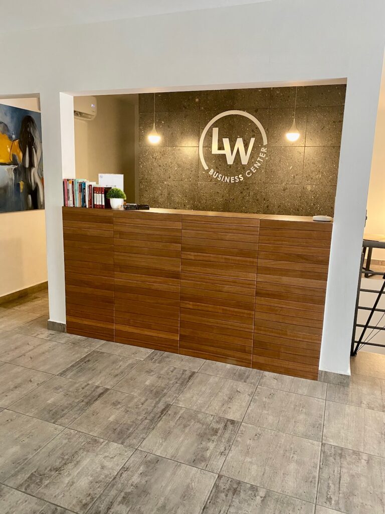 112224 landwork business center 768x1024