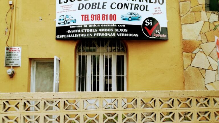 112701 escuela de manejo especializada 768x432
