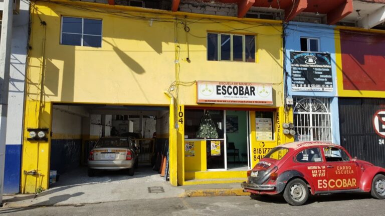 113005 escuela de manejo escobar 768x432