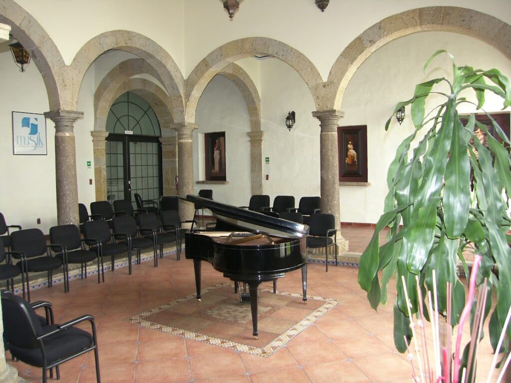 113174 instituto de formacion artistica 8220musik8221 1024x768