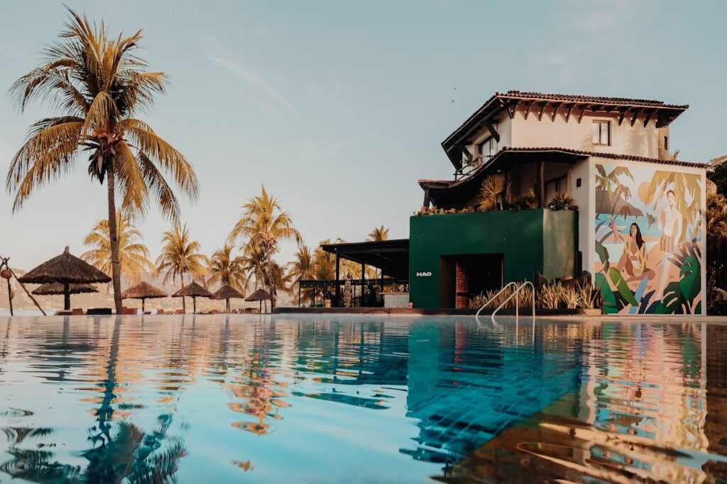 115031 thompson zihuatanejo by hyatt 1024x683