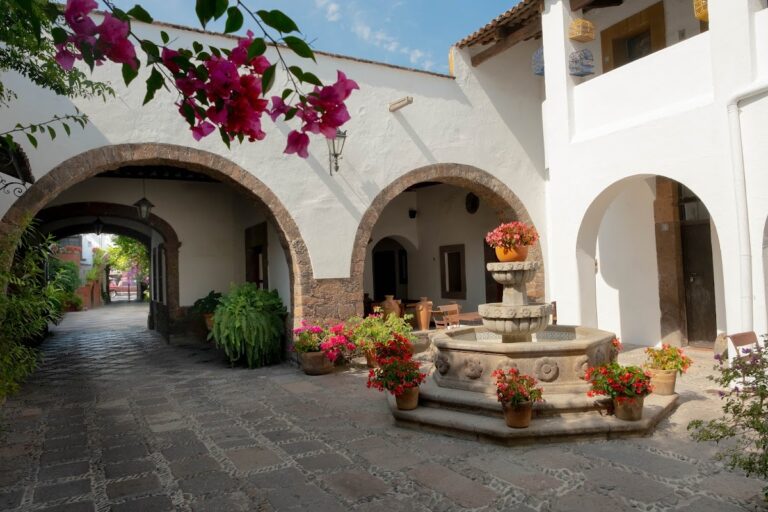 115170 hotel layseca 768x512