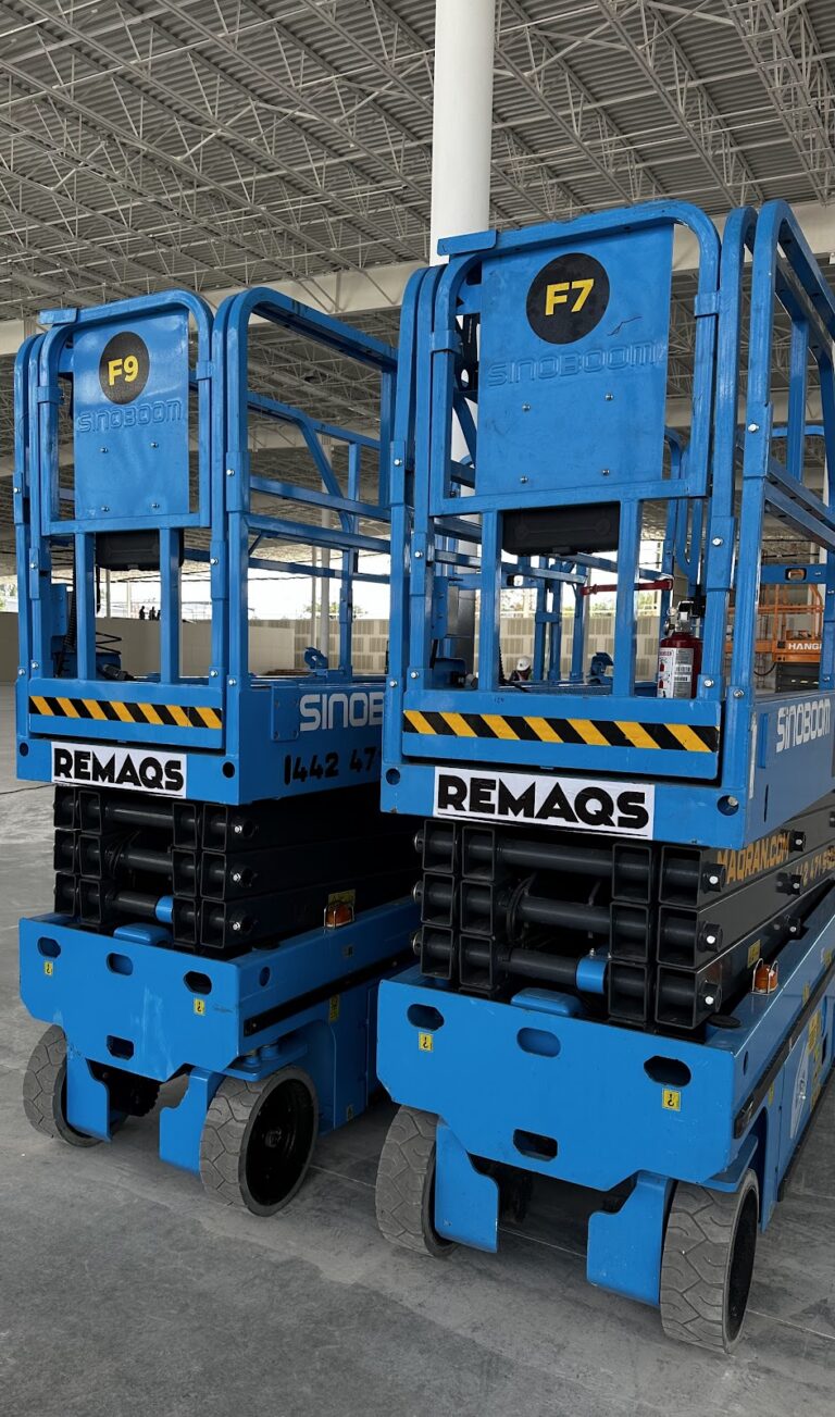 116343 remaqs renta de maquinaria 768x1303