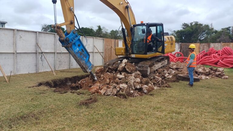 116347 renta de maquinaria pesasa en cancun 768x432