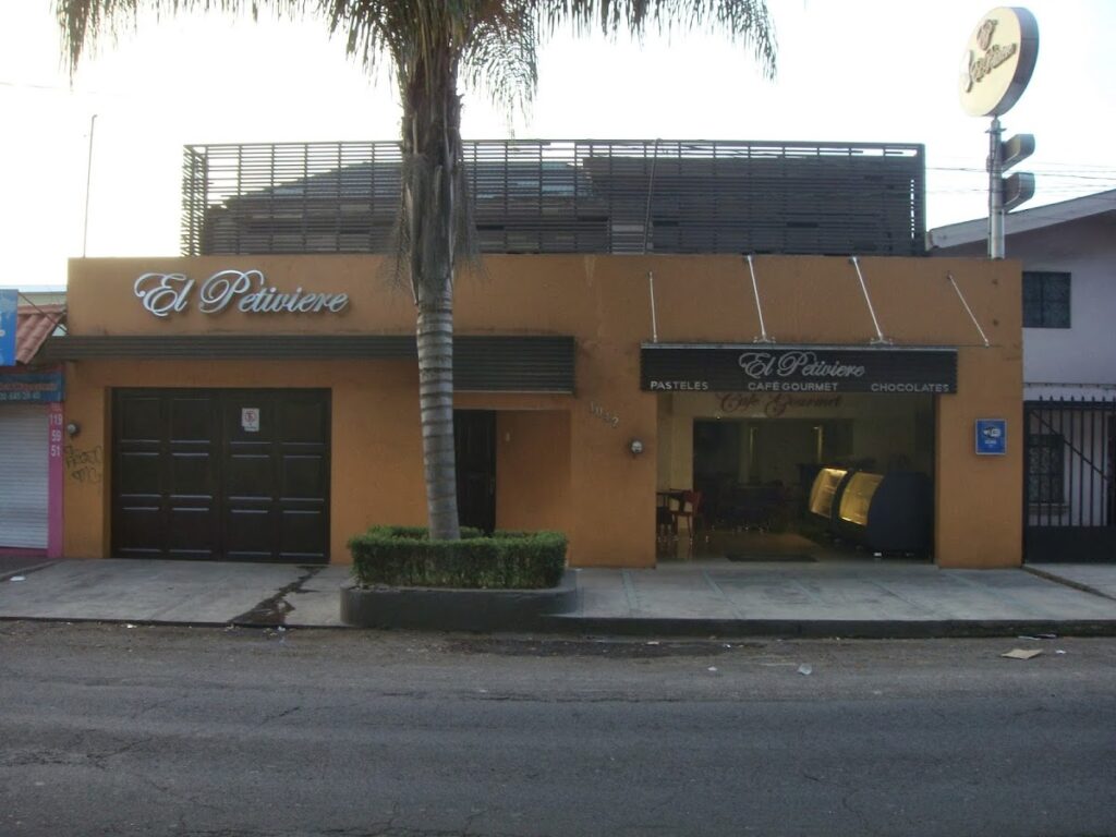117385 pasteleria y cafe petiviere 1024x768