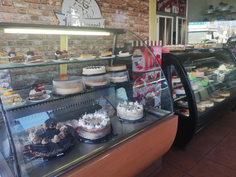117453 pasteleria la artesanal 768x576
