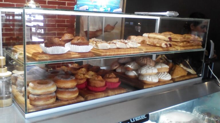 117483 pasteleria avellana 768x432
