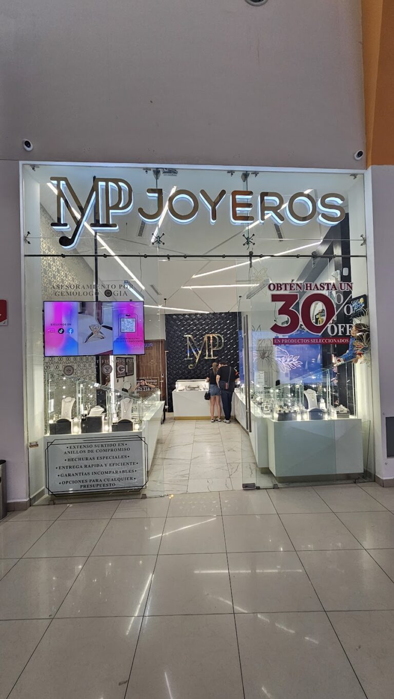 117907 myp joyeros 768x1364