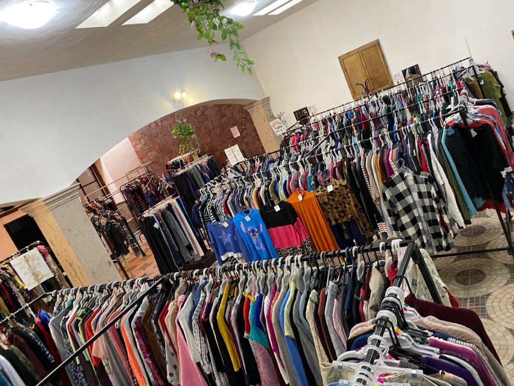 118374 closet americano saltillo 1024x768