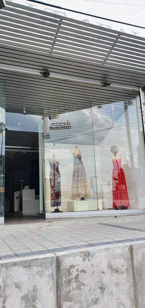 118442 elite clothing accesories 484x1024