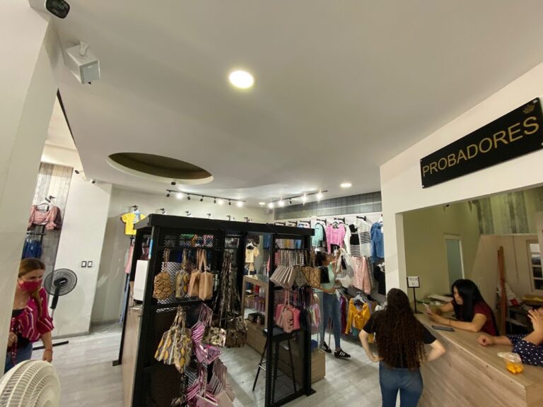 118477 sennaya fashion store 768x576