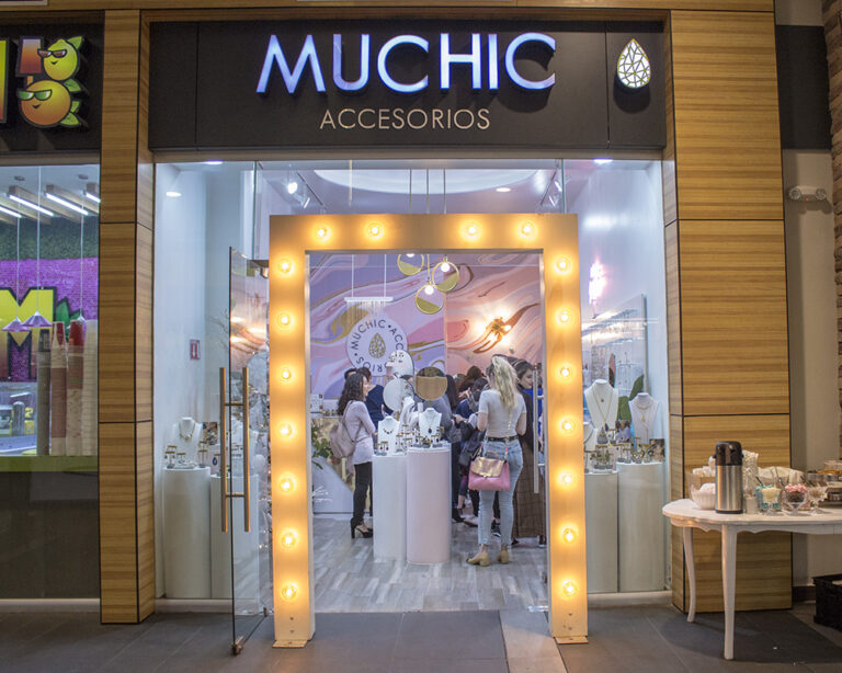 118674 muchic accesorios 768x614