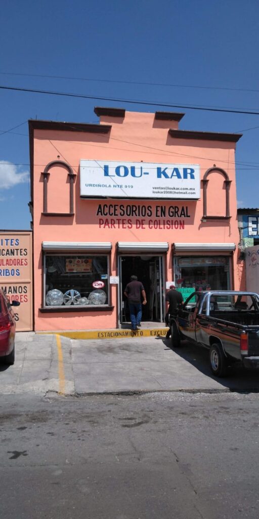 118745 lou kar 512x1024