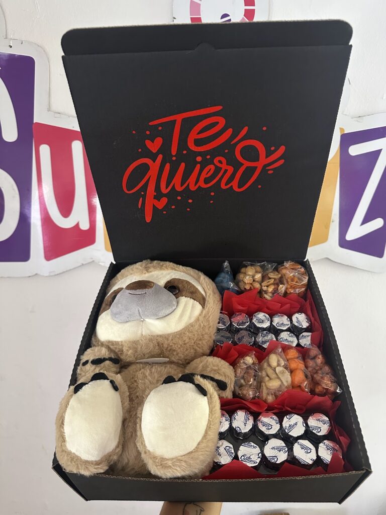119313 surprizzo 768x1024