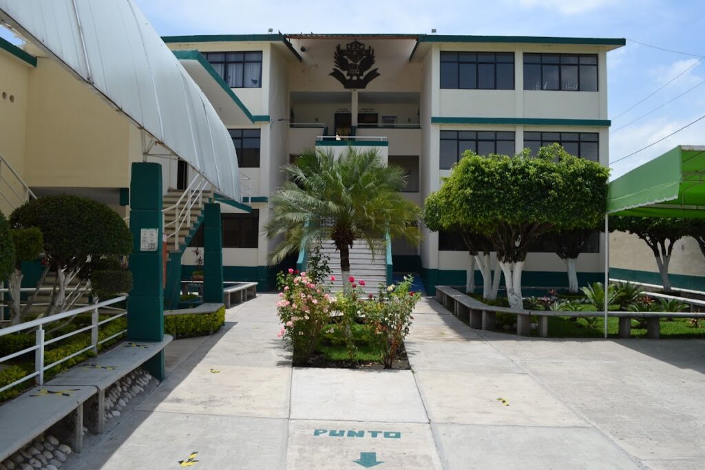 120635 centro universitario benjamin franklin 1024x683