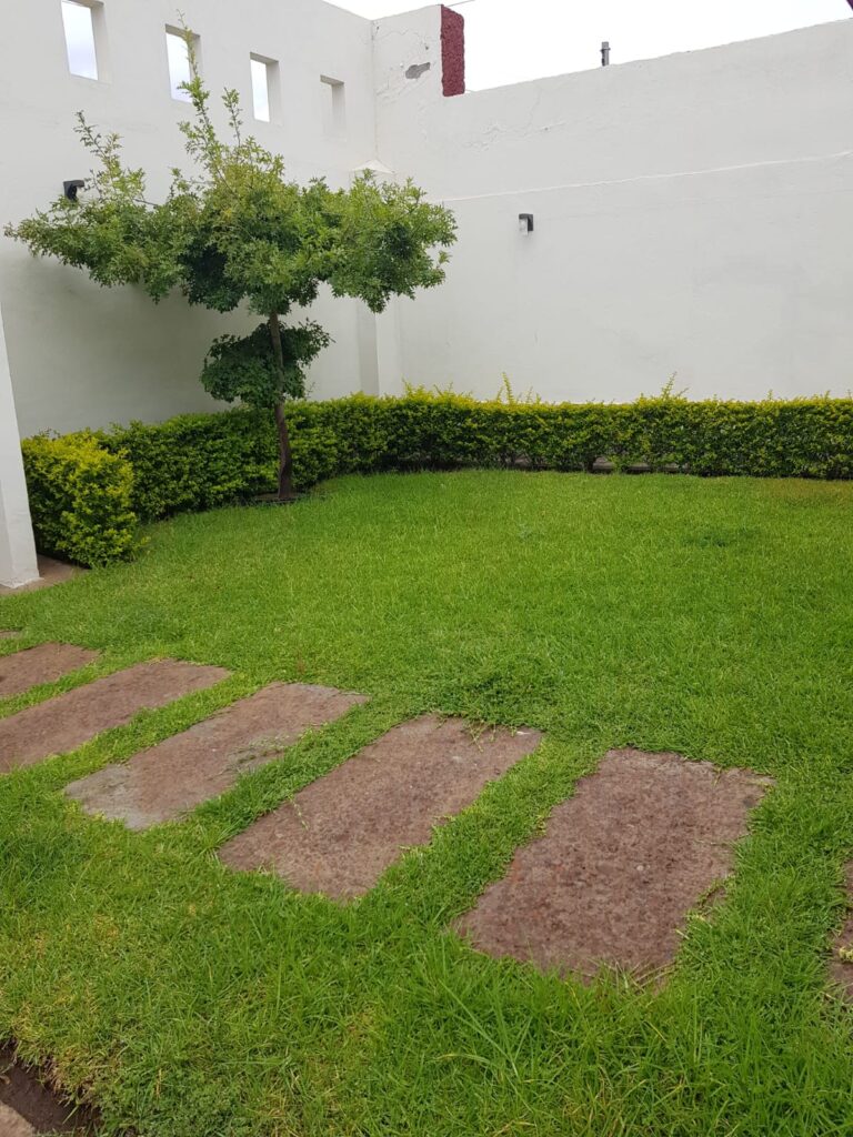 120858 el eden jardineros durango 768x1024
