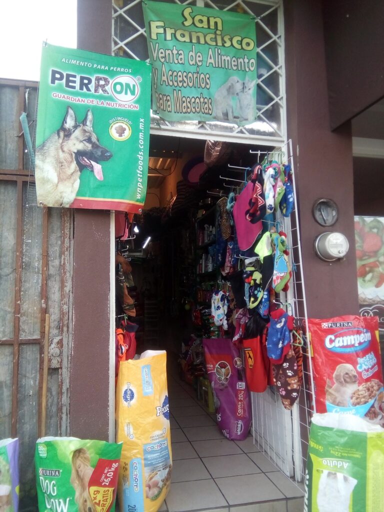 121961 san francisco alimento y accesorios para mascotas 768x1024