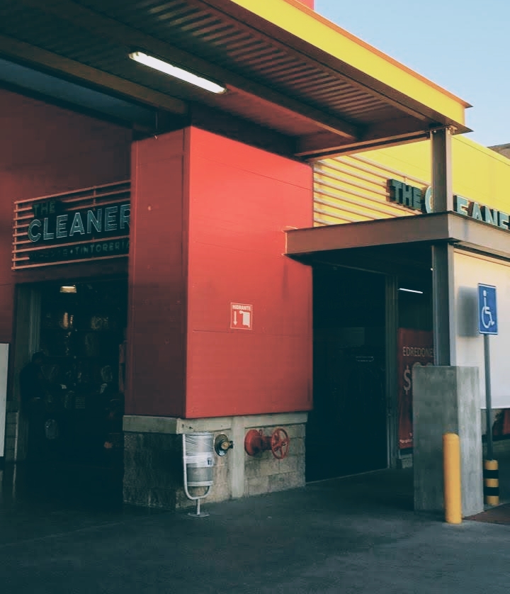 123046 the cleanery. eco tintoreria