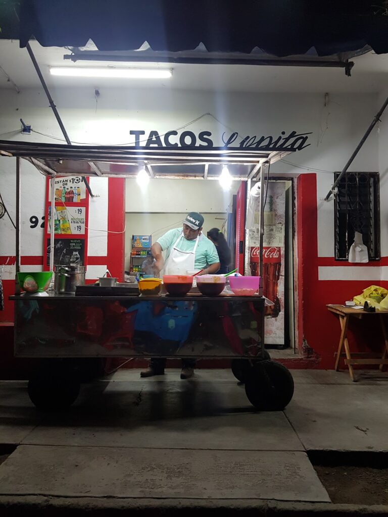 87142 tacos lupita 768x1024